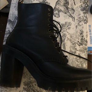 Dr martens Kendra boot